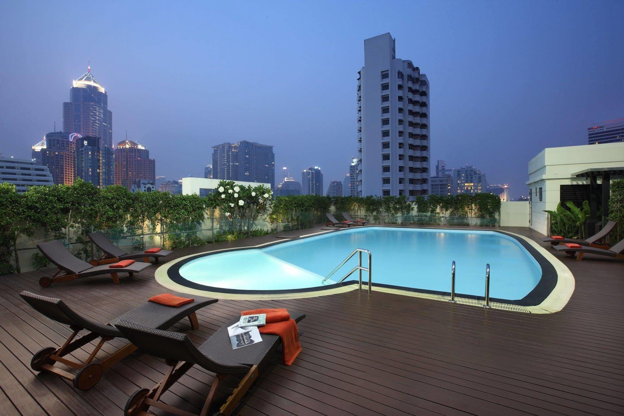 Lohas Residences Sukhumvit 2 Bangkok Exterior foto